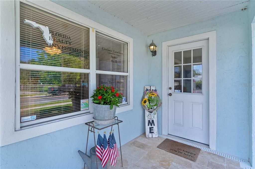 For Sale: $980,000 (0 beds, 0 baths, 1051 Square Feet)