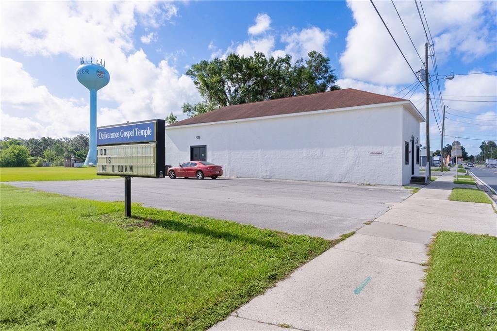 For Sale: $980,000 (0 beds, 0 baths, 1051 Square Feet)