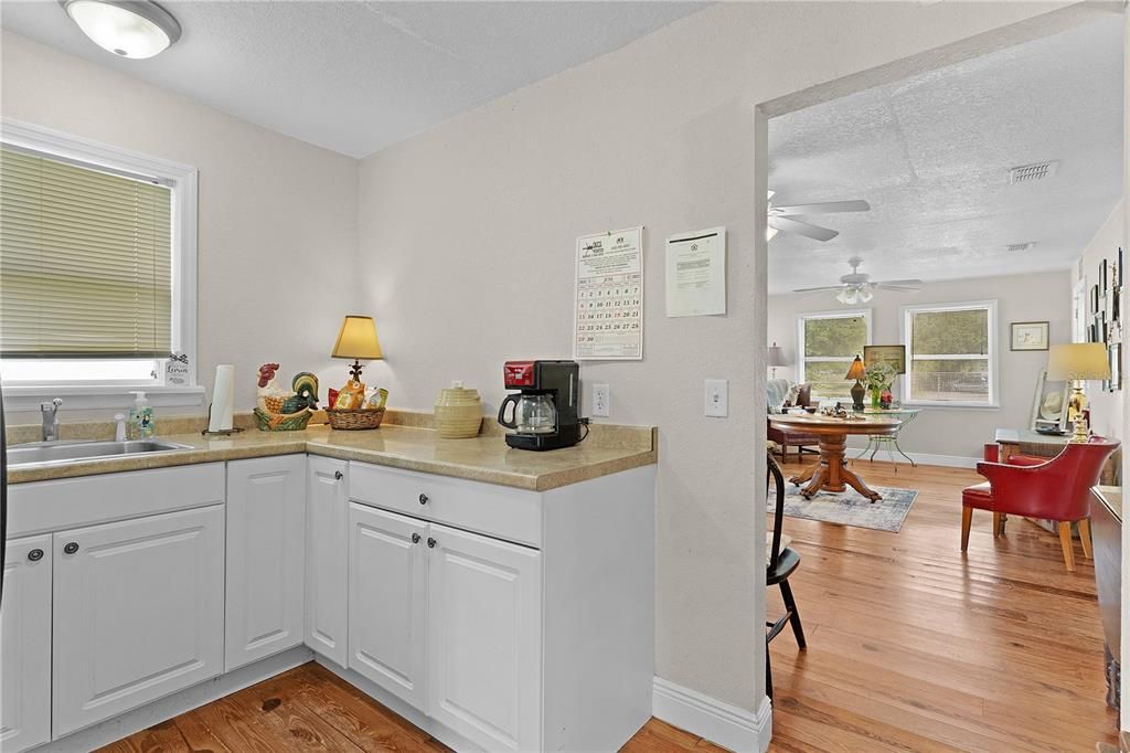 For Sale: $980,000 (0 beds, 0 baths, 1051 Square Feet)