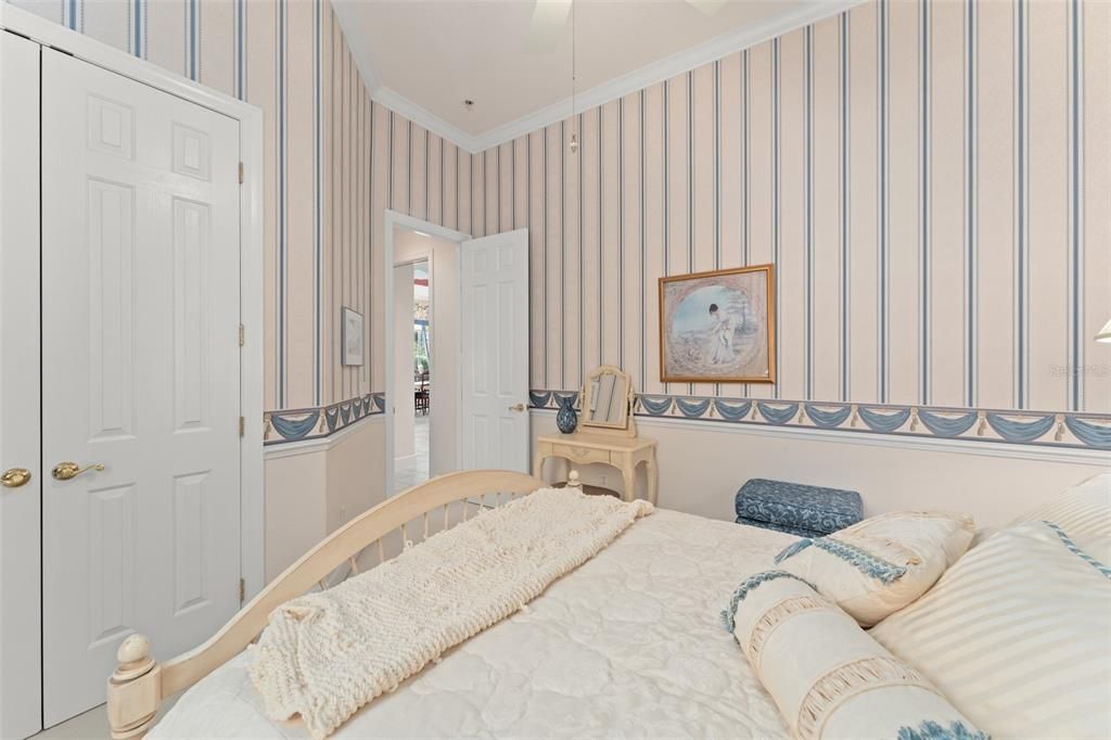 For Sale: $3,200,000 (8 beds, 7 baths, 7123 Square Feet)