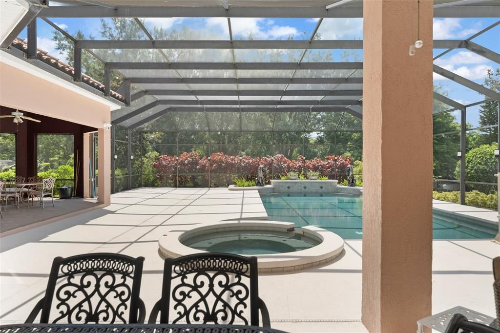 For Sale: $3,200,000 (8 beds, 7 baths, 7123 Square Feet)