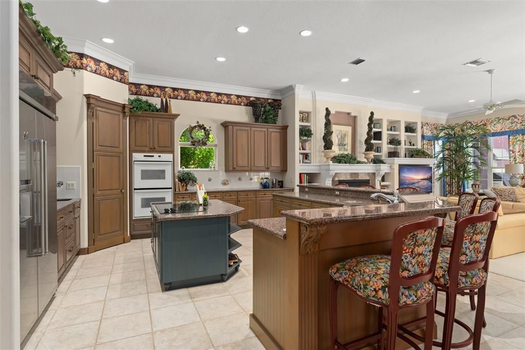 For Sale: $3,200,000 (8 beds, 7 baths, 7123 Square Feet)