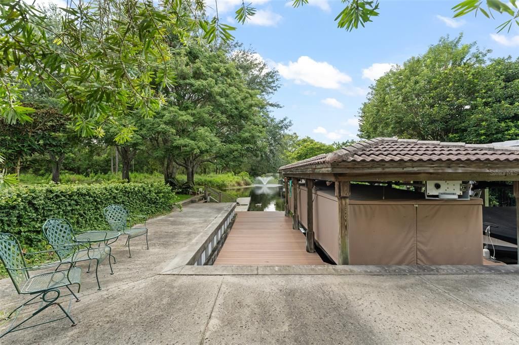 For Sale: $3,200,000 (8 beds, 7 baths, 7123 Square Feet)