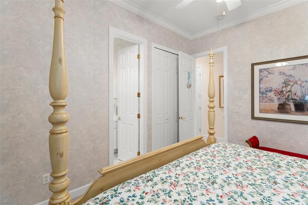 For Sale: $3,200,000 (8 beds, 7 baths, 7123 Square Feet)