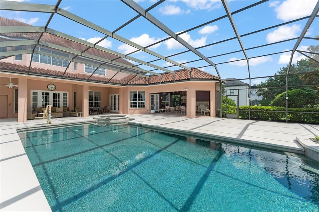 For Sale: $3,200,000 (8 beds, 7 baths, 7123 Square Feet)