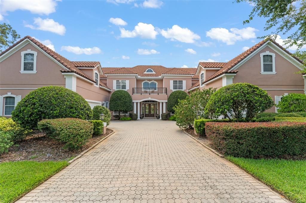 For Sale: $3,200,000 (8 beds, 7 baths, 7123 Square Feet)