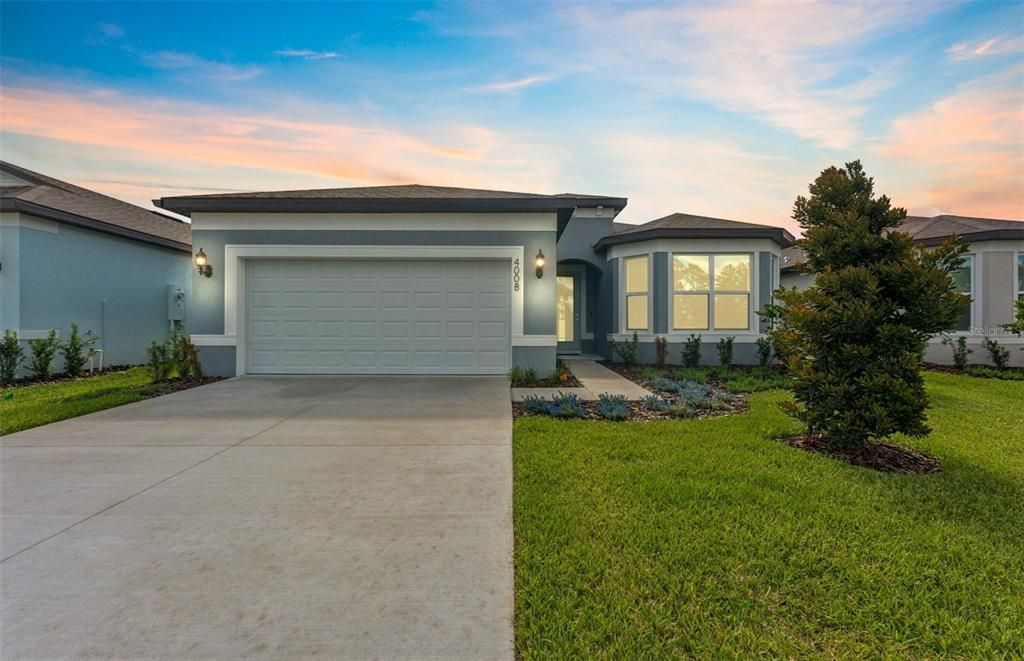 Activo con contrato: $375,460 (3 camas, 3 baños, 2262 Pies cuadrados)