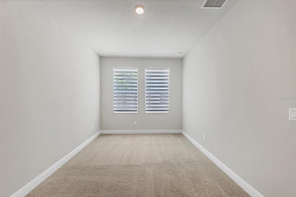 Active With Contract: $3,750 (3 beds, 3 baths, 2066 Square Feet)