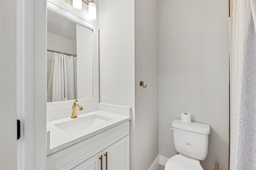 Active With Contract: $3,750 (3 beds, 3 baths, 2066 Square Feet)