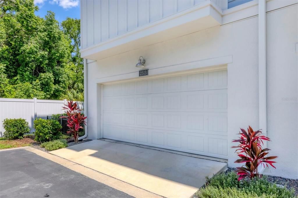 Active With Contract: $3,750 (3 beds, 3 baths, 2066 Square Feet)