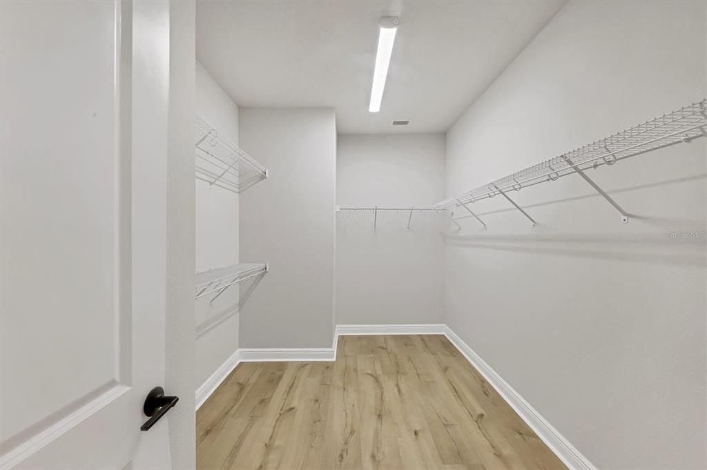 Active With Contract: $3,750 (3 beds, 3 baths, 2066 Square Feet)