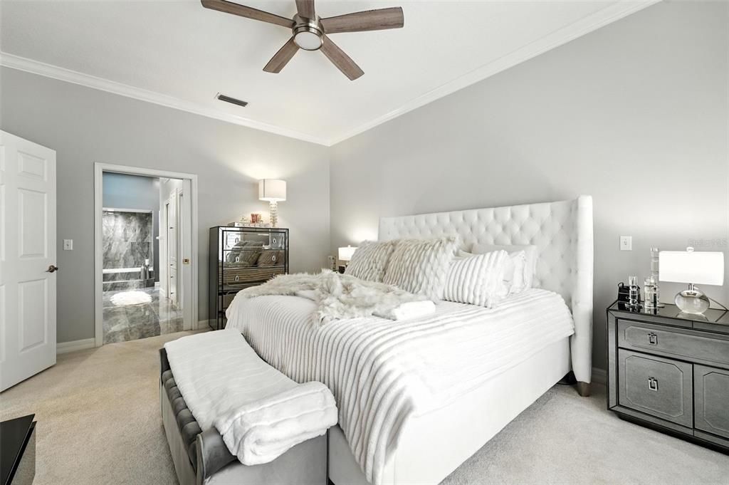 На продажу: $799,000 (3 спален, 2 ванн, 3110 Квадратных фут)