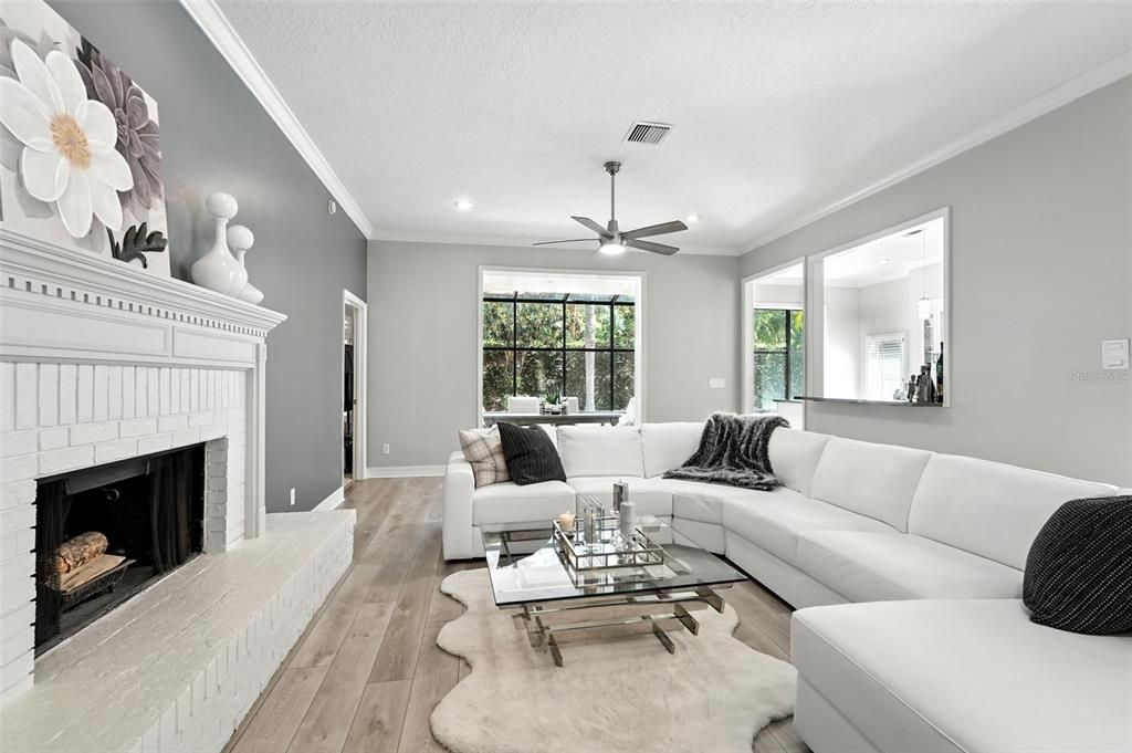 На продажу: $799,000 (3 спален, 2 ванн, 3110 Квадратных фут)