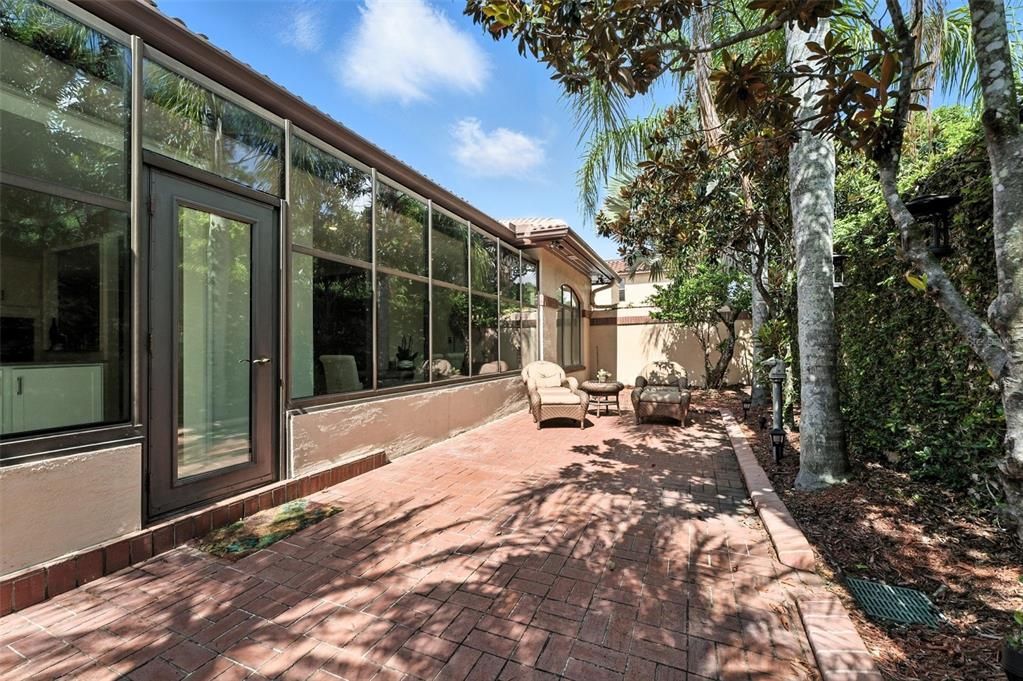 На продажу: $799,000 (3 спален, 2 ванн, 3110 Квадратных фут)