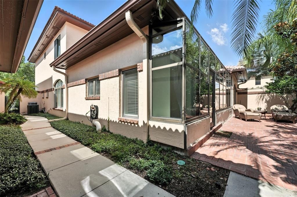 На продажу: $799,000 (3 спален, 2 ванн, 3110 Квадратных фут)