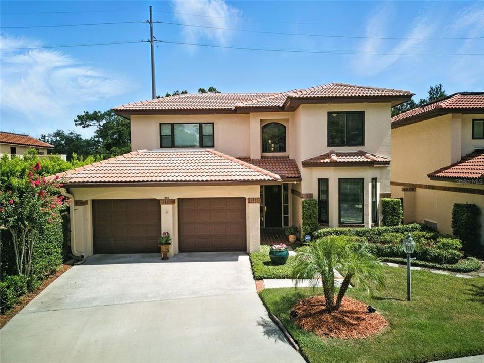 На продажу: $799,000 (3 спален, 2 ванн, 3110 Квадратных фут)