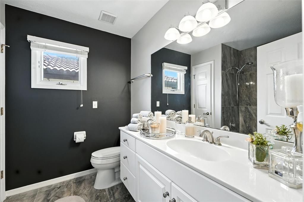 На продажу: $799,000 (3 спален, 2 ванн, 3110 Квадратных фут)