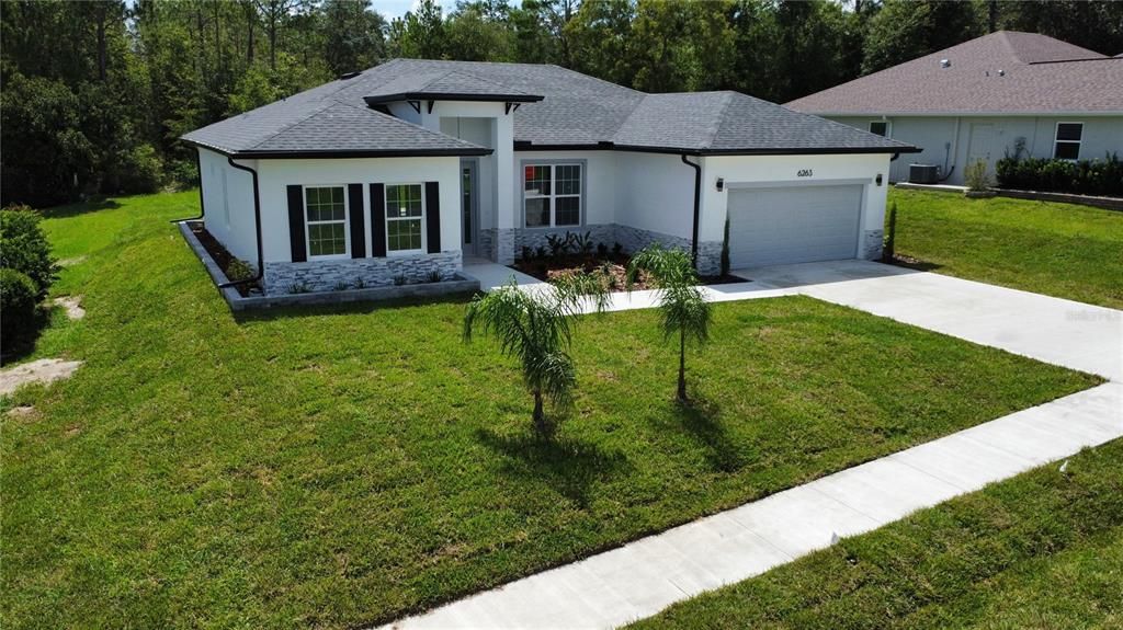 For Sale: $339,000 (4 beds, 2 baths, 1888 Square Feet)