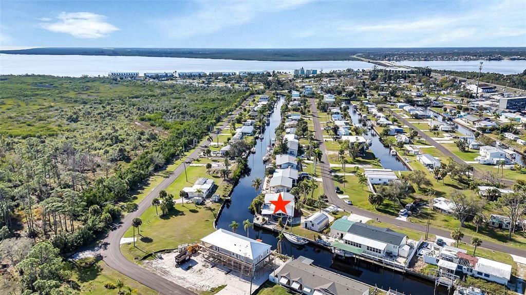 Active With Contract: $269,000 (2 beds, 2 baths, 1852 Square Feet)