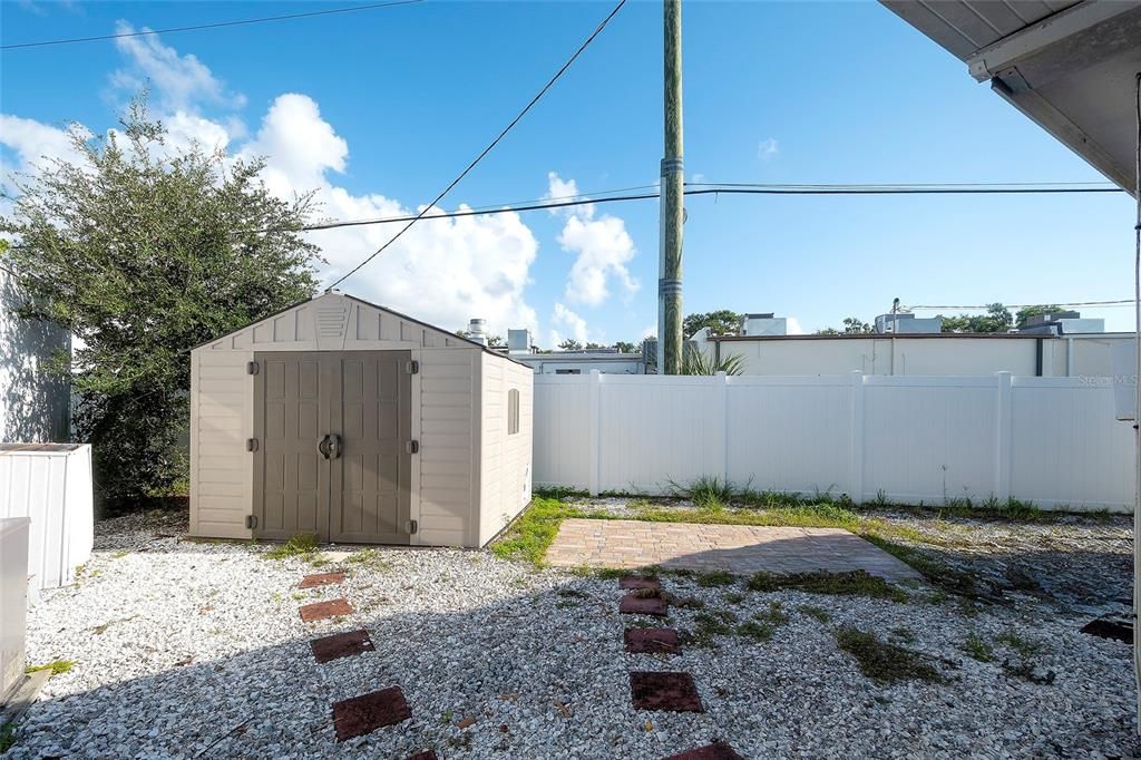 待售: $135,000 (2 贝兹, 1 浴室, 680 平方英尺)