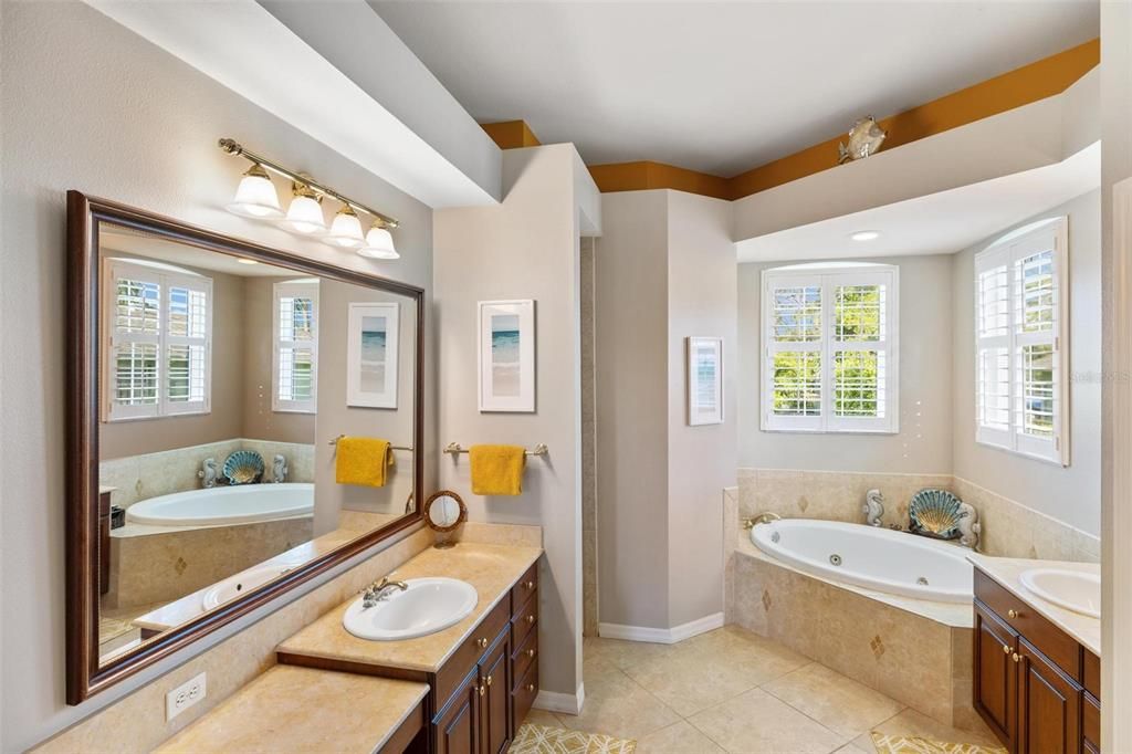 待售: $1,850,000 (3 贝兹, 2 浴室, 3487 平方英尺)