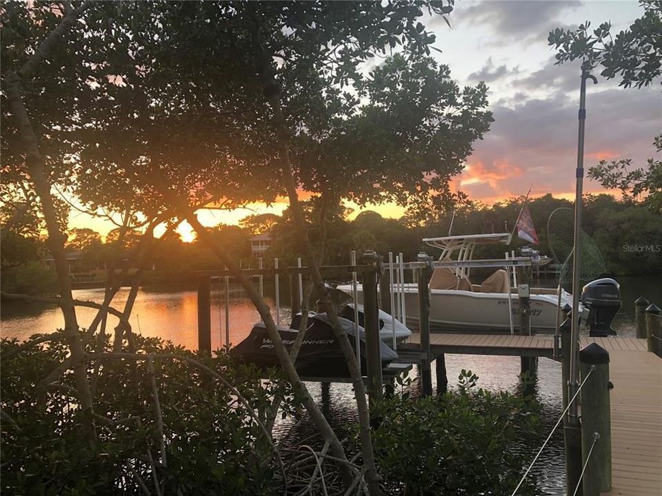 待售: $1,850,000 (3 贝兹, 2 浴室, 3487 平方英尺)