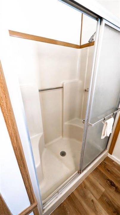 На продажу: $159,000 (2 спален, 2 ванн, 1092 Квадратных фут)
