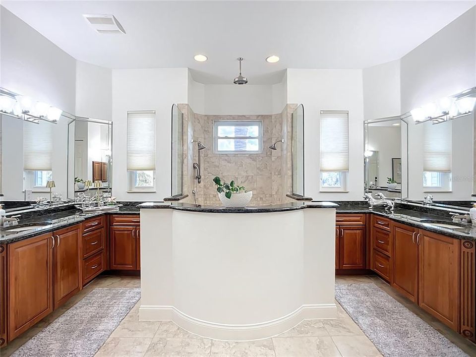 For Sale: $1,650,000 (3 beds, 2 baths, 3444 Square Feet)