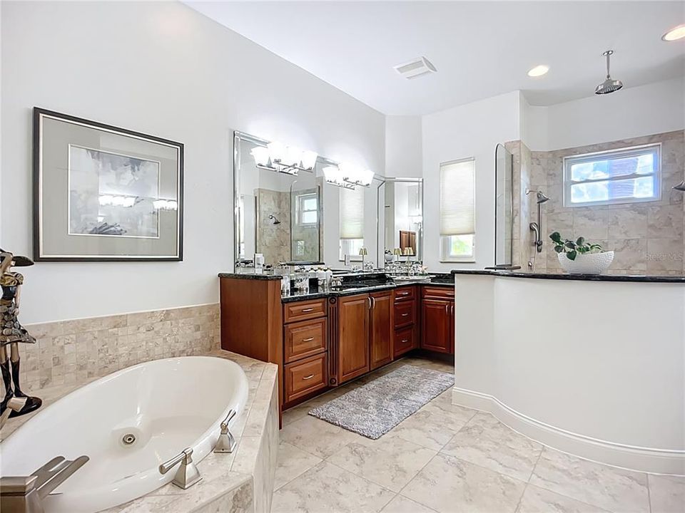 For Sale: $1,650,000 (3 beds, 2 baths, 3444 Square Feet)