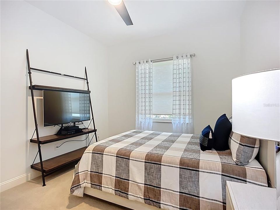 For Sale: $1,650,000 (3 beds, 2 baths, 3444 Square Feet)