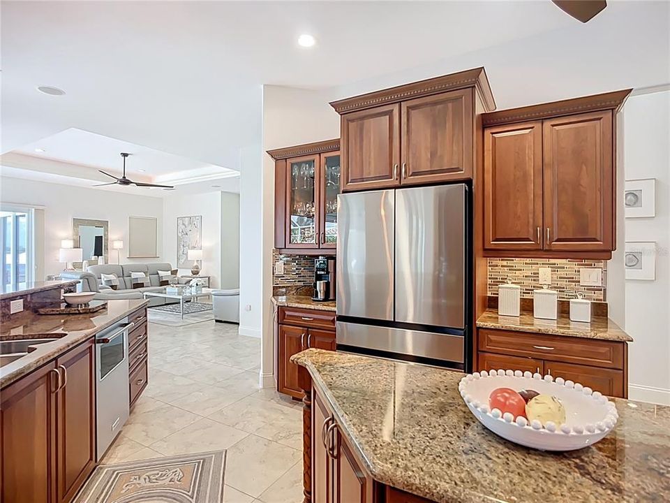 For Sale: $1,650,000 (3 beds, 2 baths, 3444 Square Feet)