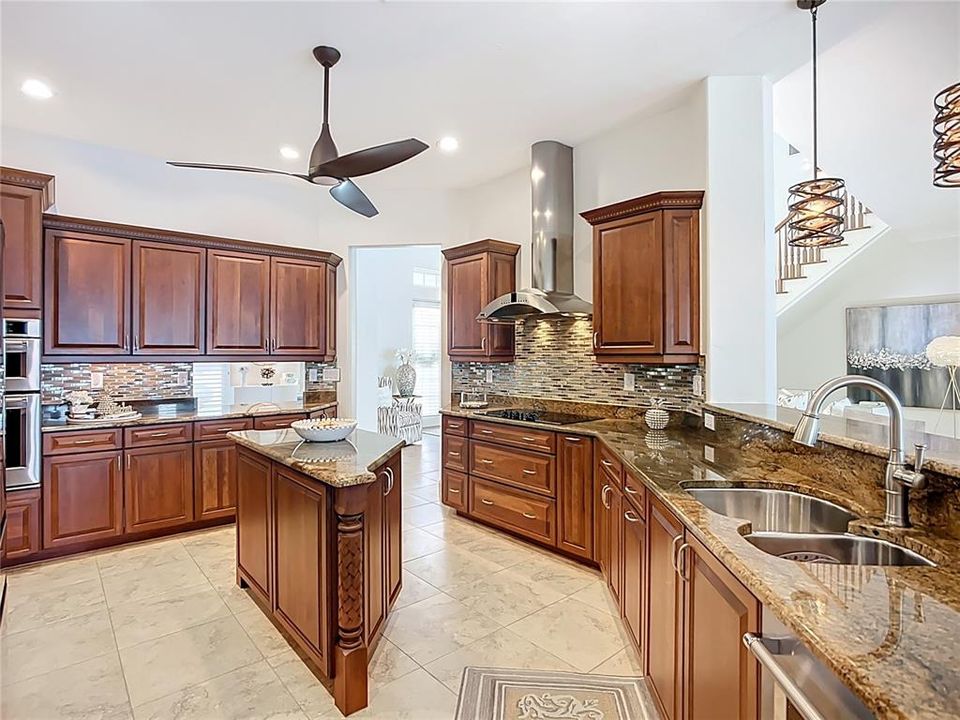 For Sale: $1,650,000 (3 beds, 2 baths, 3444 Square Feet)