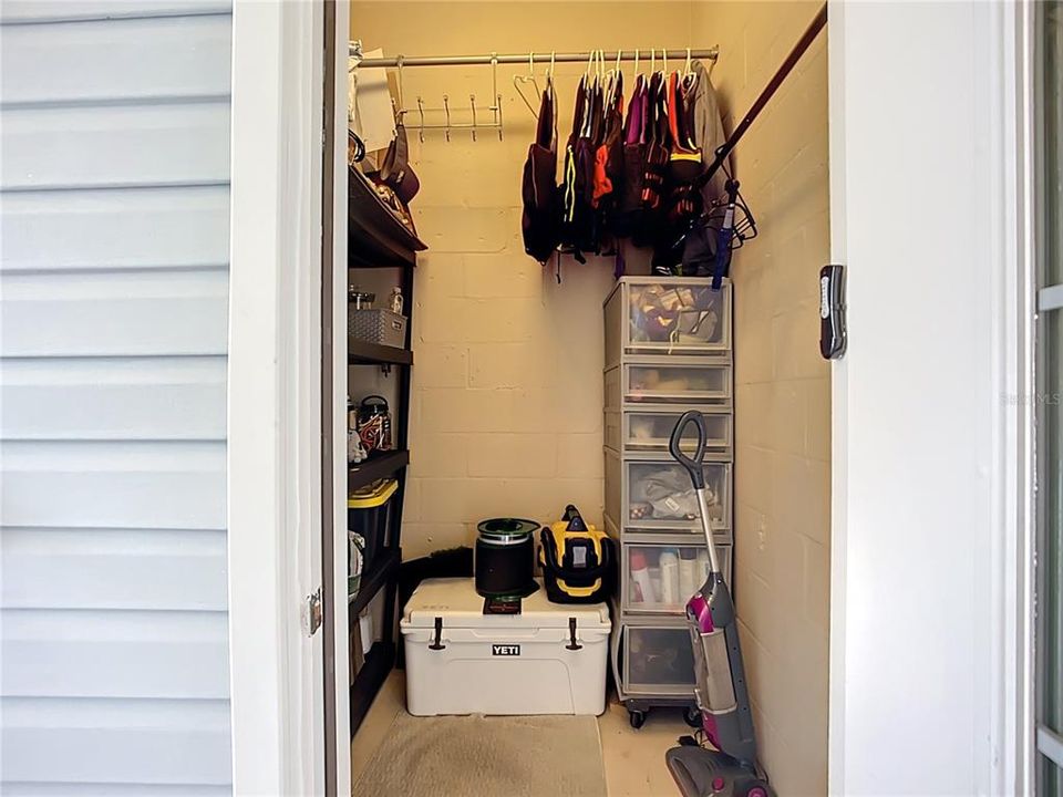 For Sale: $1,650,000 (3 beds, 2 baths, 3444 Square Feet)