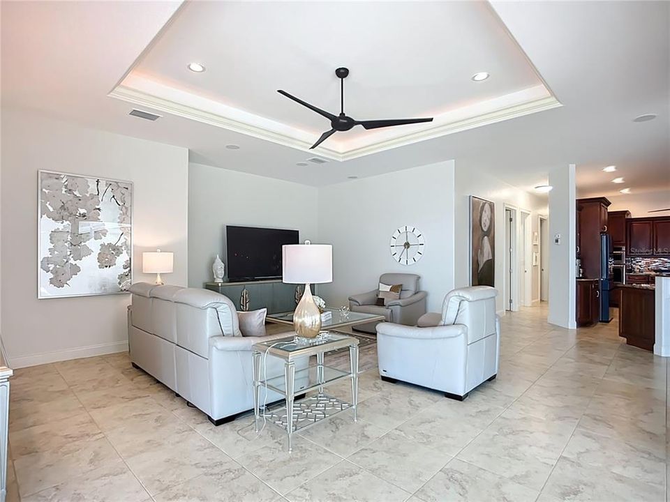 For Sale: $1,650,000 (3 beds, 2 baths, 3444 Square Feet)