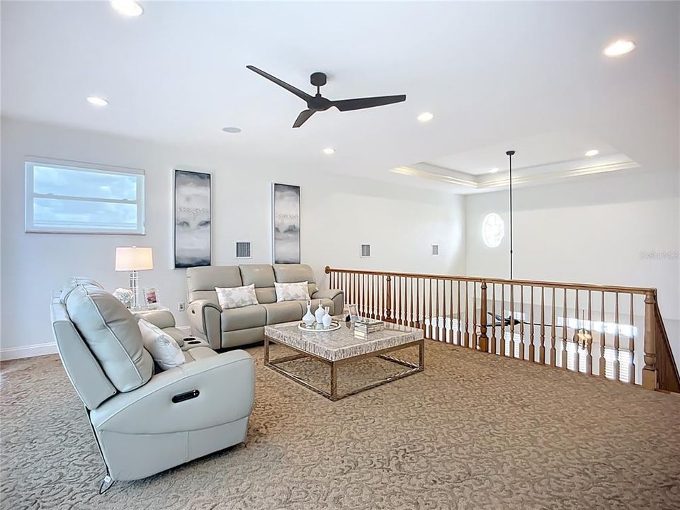 For Sale: $1,650,000 (3 beds, 2 baths, 3444 Square Feet)