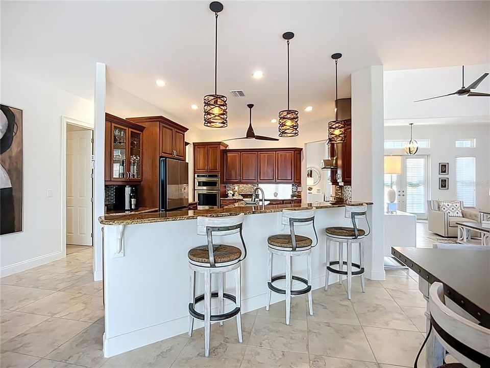 For Sale: $1,650,000 (3 beds, 2 baths, 3444 Square Feet)