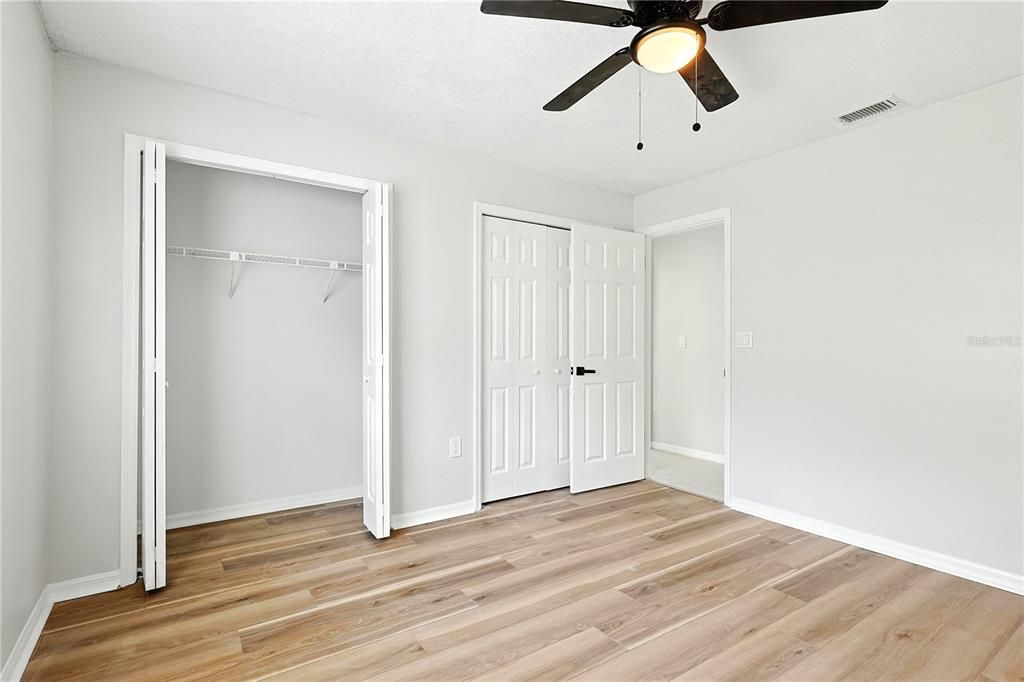 合同活跃: $639,111 (3 贝兹, 2 浴室, 2281 平方英尺)