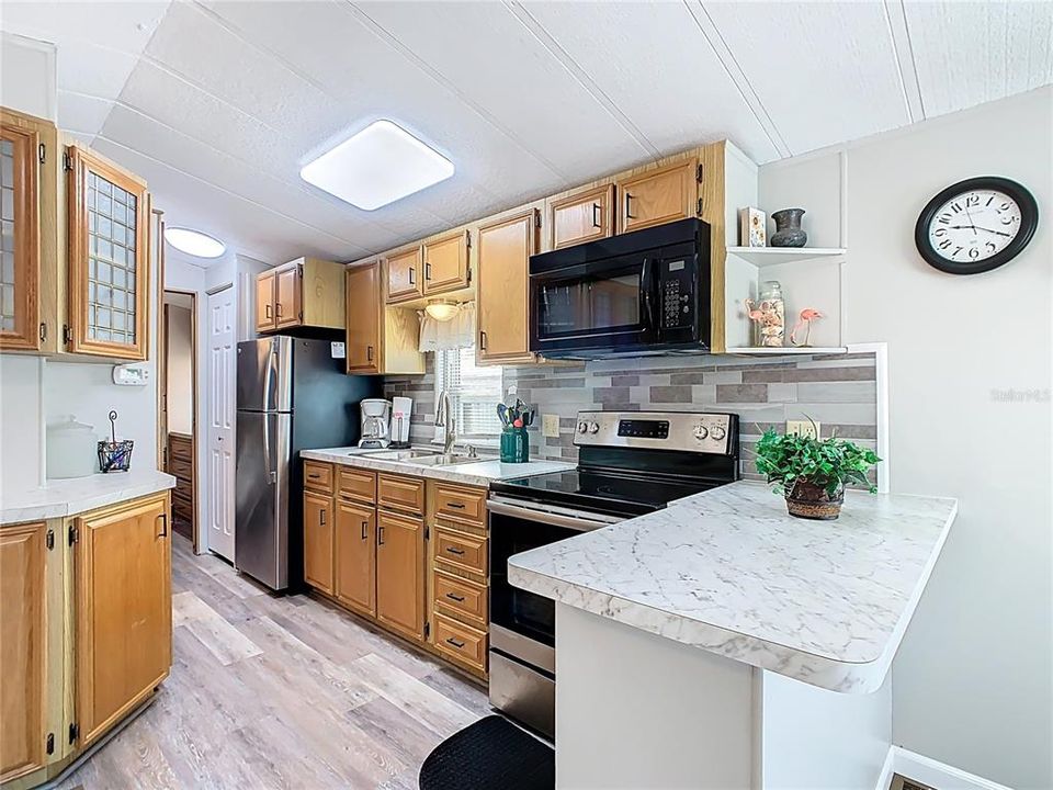 Activo con contrato: $128,900 (1 camas, 1 baños, 680 Pies cuadrados)