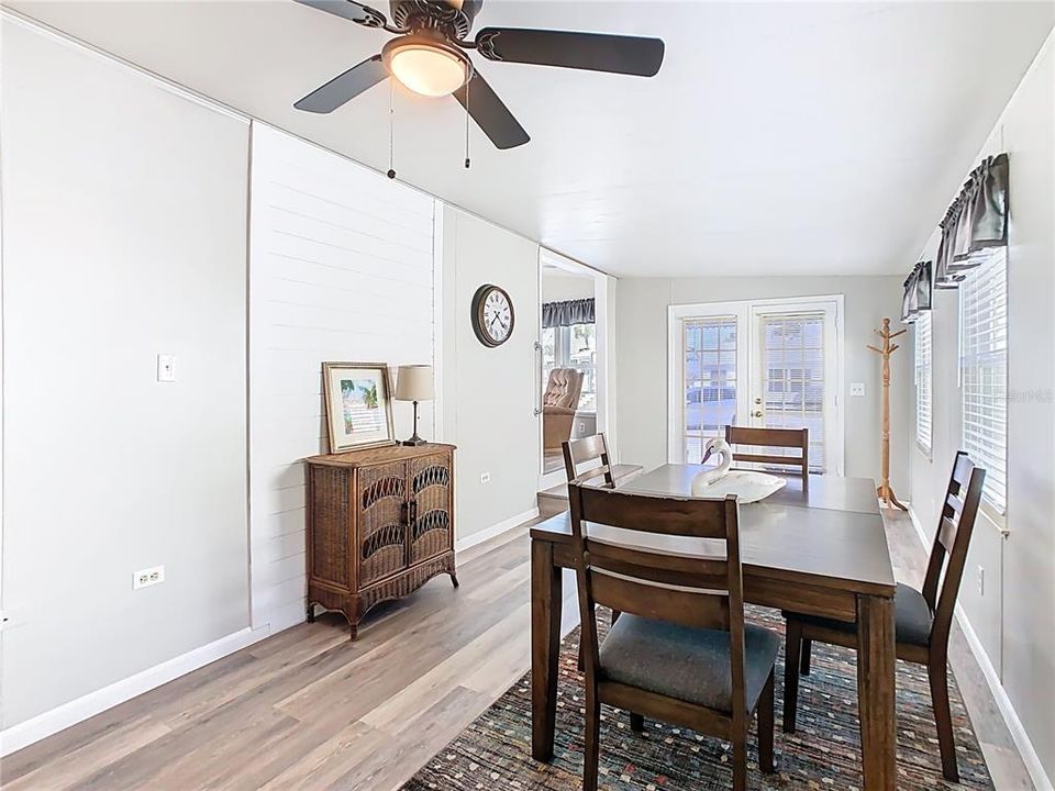 Activo con contrato: $128,900 (1 camas, 1 baños, 680 Pies cuadrados)