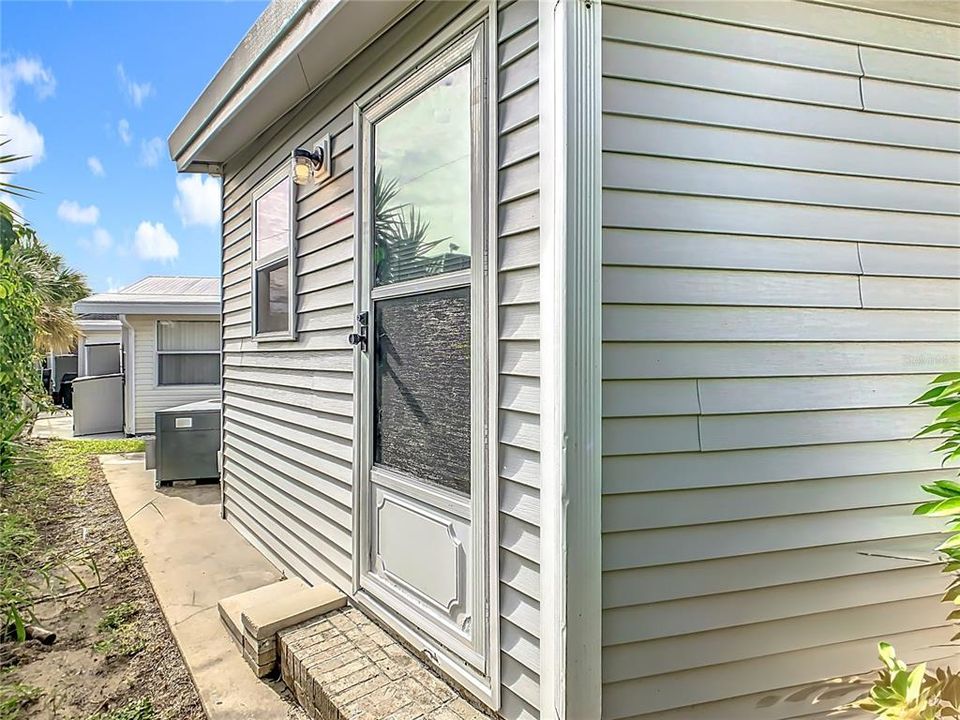 Activo con contrato: $128,900 (1 camas, 1 baños, 680 Pies cuadrados)