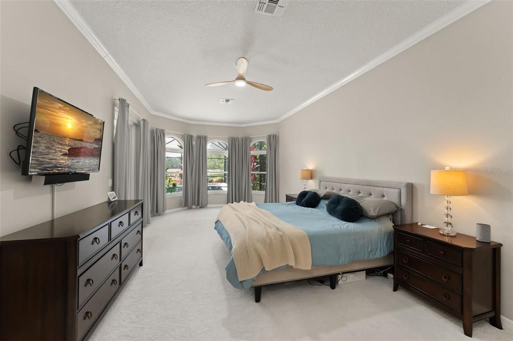 En Venta: $899,000 (5 camas, 3 baños, 3662 Pies cuadrados)