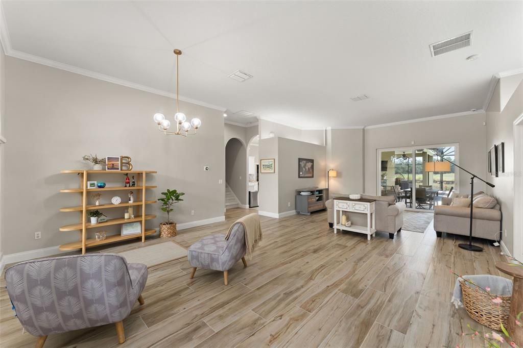 En Venta: $899,000 (5 camas, 3 baños, 3662 Pies cuadrados)