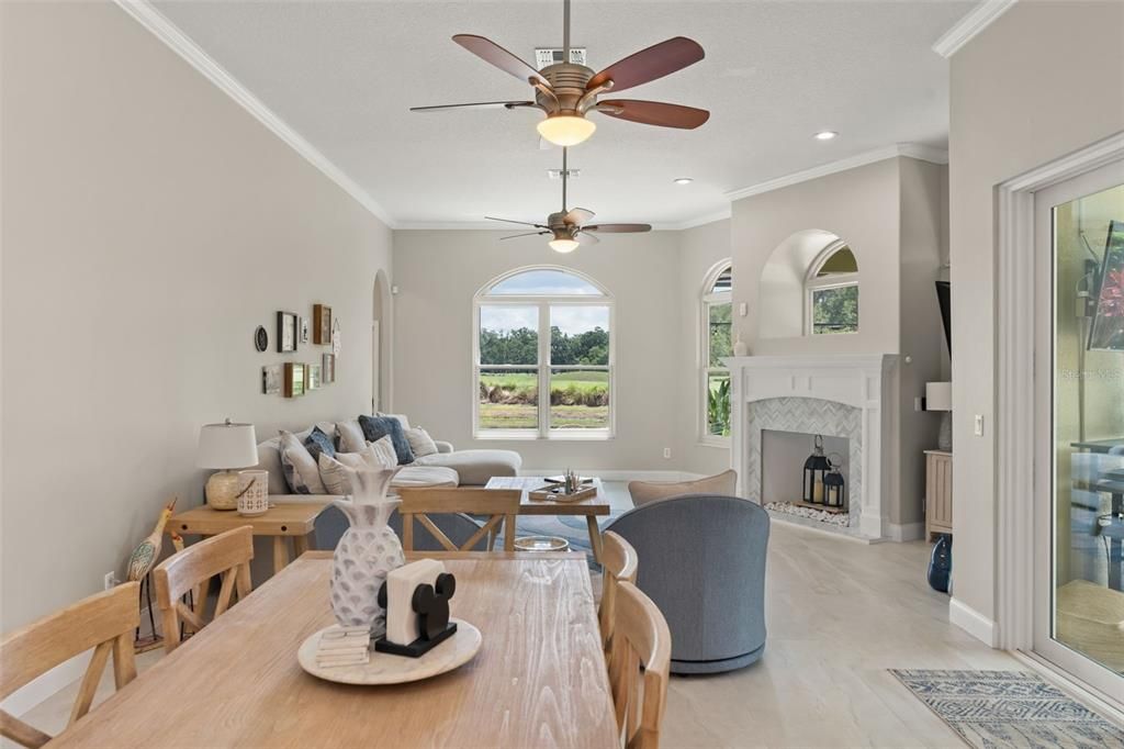 En Venta: $899,000 (5 camas, 3 baños, 3662 Pies cuadrados)