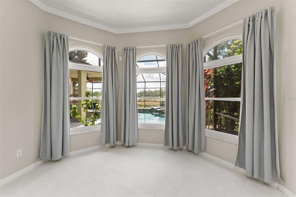 En Venta: $899,000 (5 camas, 3 baños, 3662 Pies cuadrados)