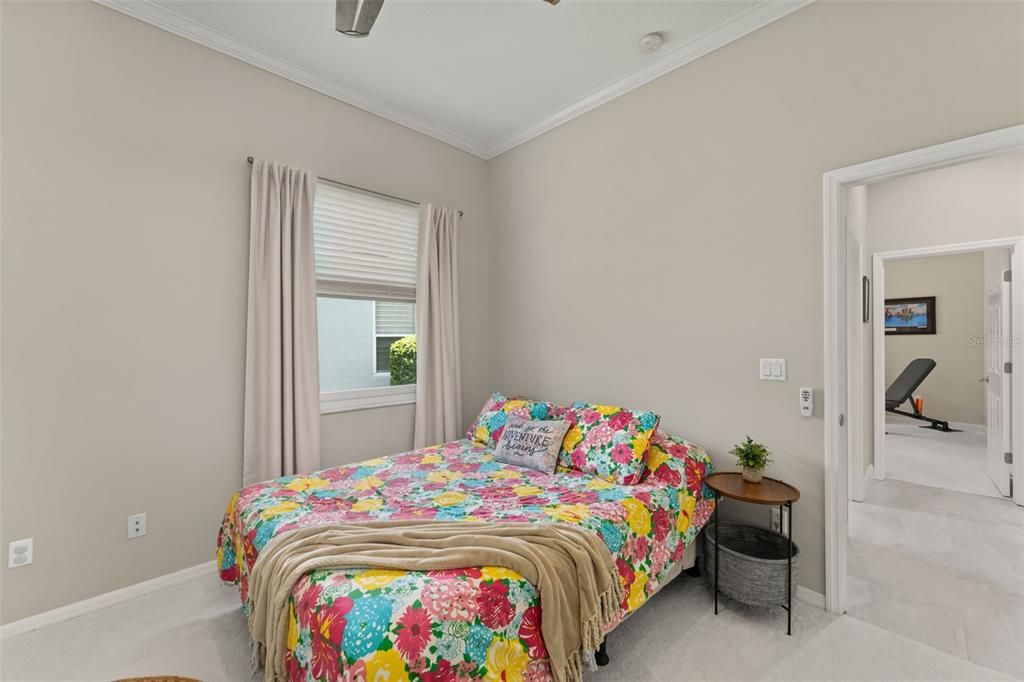 En Venta: $899,000 (5 camas, 3 baños, 3662 Pies cuadrados)