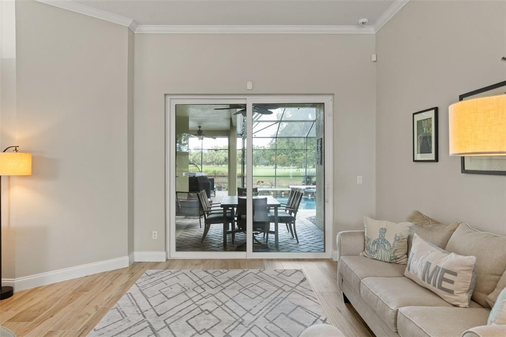 En Venta: $899,000 (5 camas, 3 baños, 3662 Pies cuadrados)