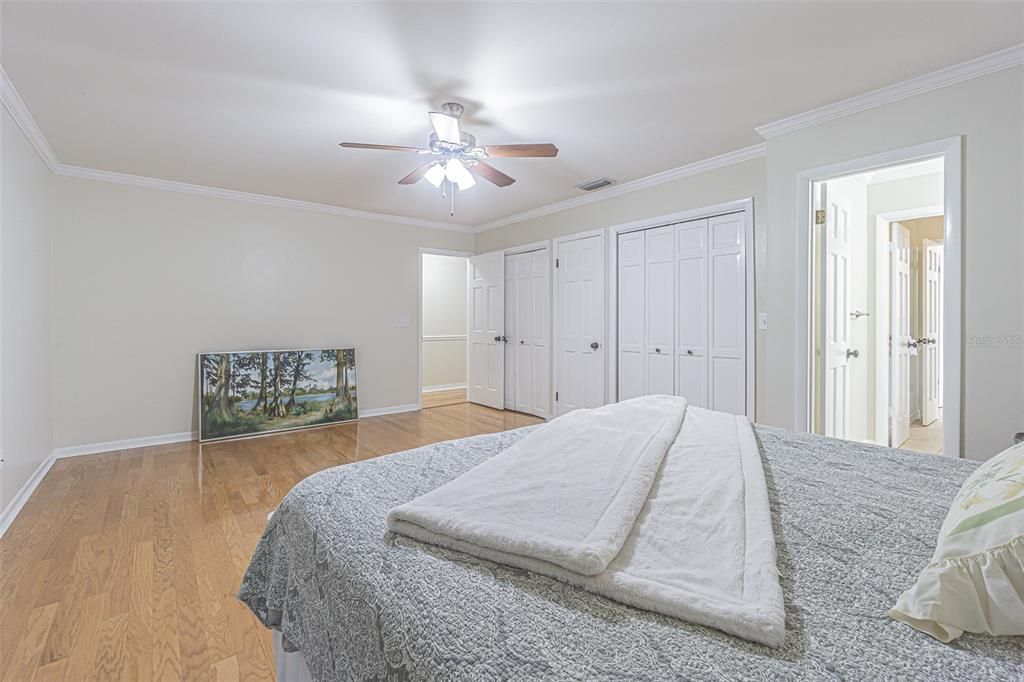 For Sale: $887,000 (4 beds, 2 baths, 3178 Square Feet)