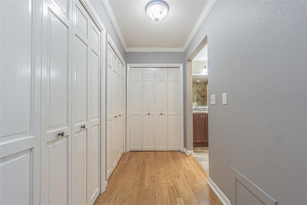 For Sale: $887,000 (4 beds, 2 baths, 3178 Square Feet)