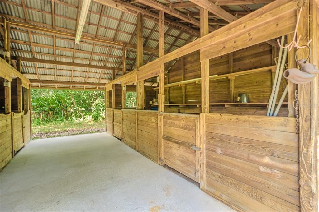 For Sale: $887,000 (4 beds, 2 baths, 3178 Square Feet)