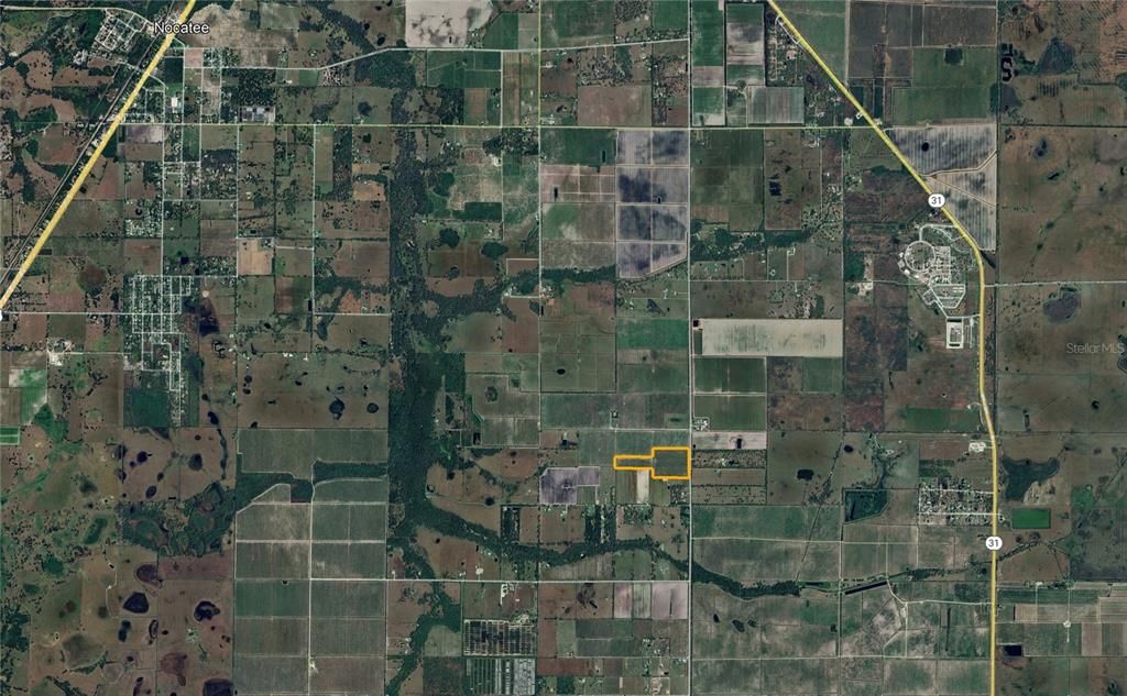 En Venta: $820,000 (40.99 acres)